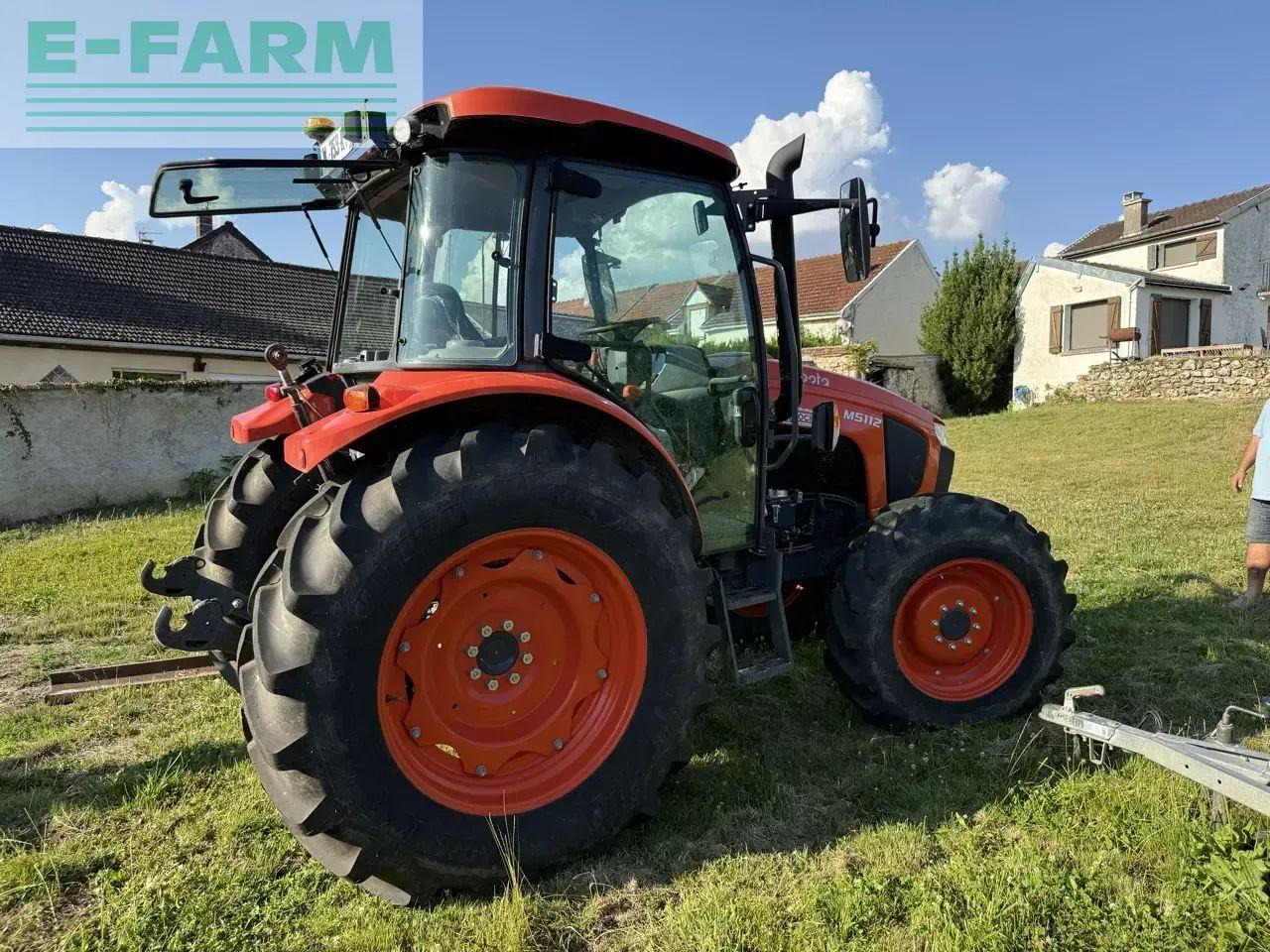 Kubota m5112 - Tracteur agricole: photos 4 Kubota m5112 - Tracteur agricole: photos 4