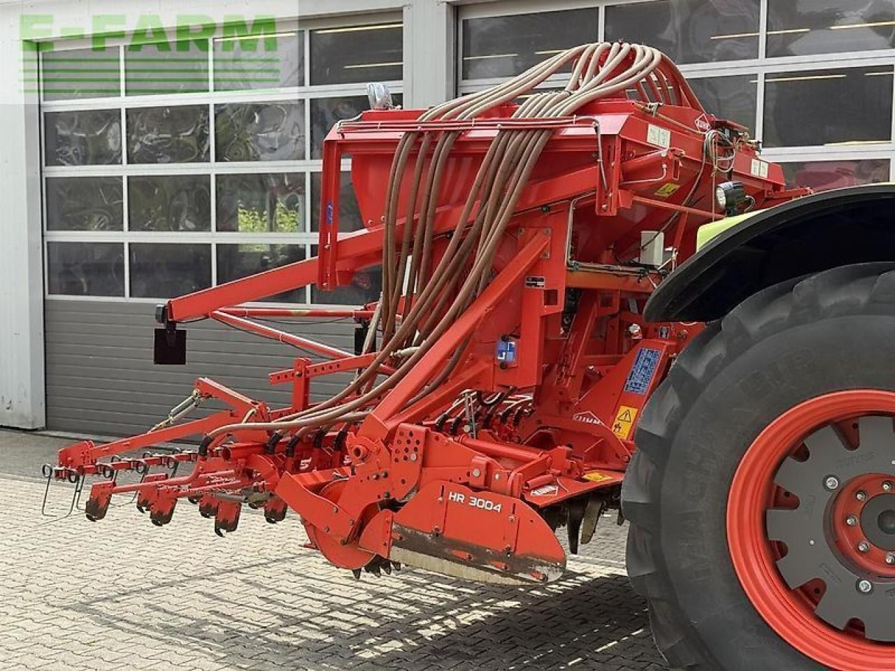 Kuhn hr 3004 d + venta al 302 24 - Semoir: photos 2 Kuhn hr 3004 d + venta al 302 24 - Semoir: photos 2