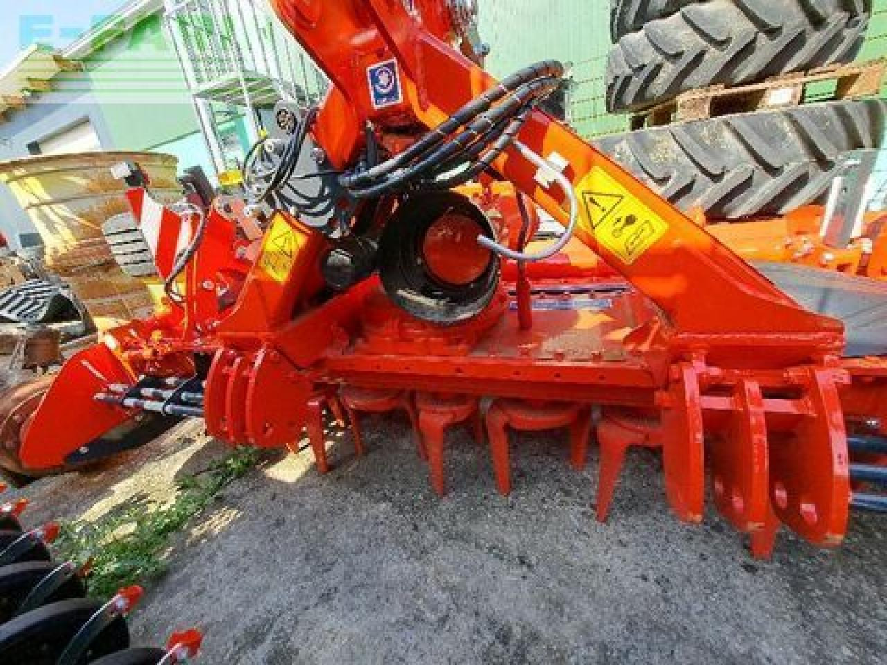 Kuhn hr3030 - Cover crop: photos 3 Kuhn hr3030 - Cover crop: photos 3