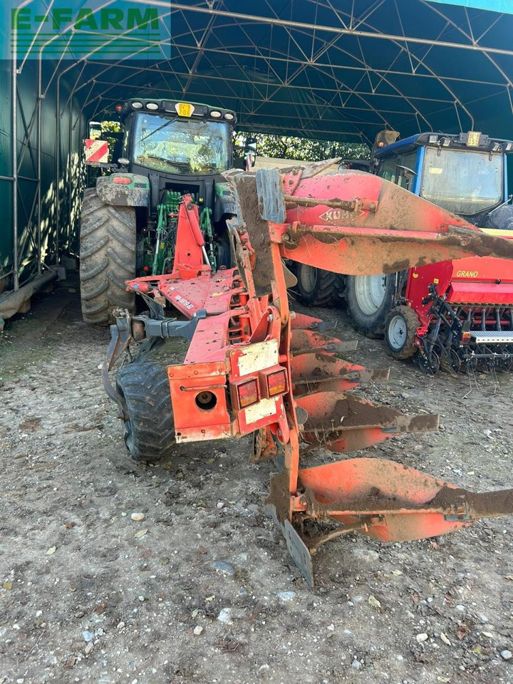 Kuhn kuhn vari-master 182 - Charrue: photos 2 Kuhn kuhn vari-master 182 - Charrue: photos 2