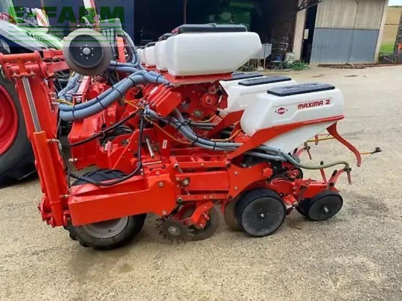 Kuhn maxima 2 - Semoir monograine: photos 4 Kuhn maxima 2 - Semoir monograine: photos 4