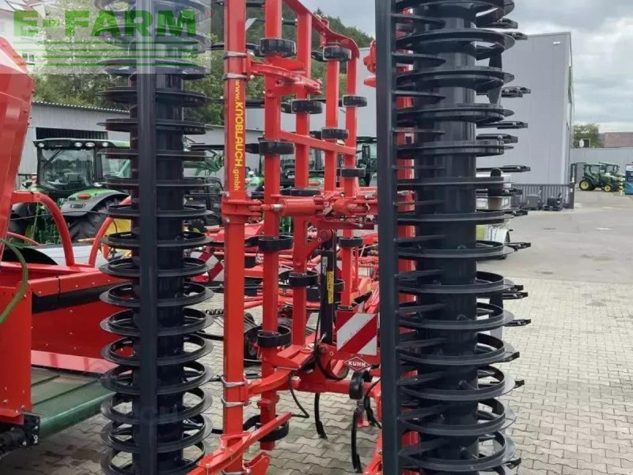 Kuhn prolander 600r - Charrue: photos 2 Kuhn prolander 600r - Charrue: photos 2