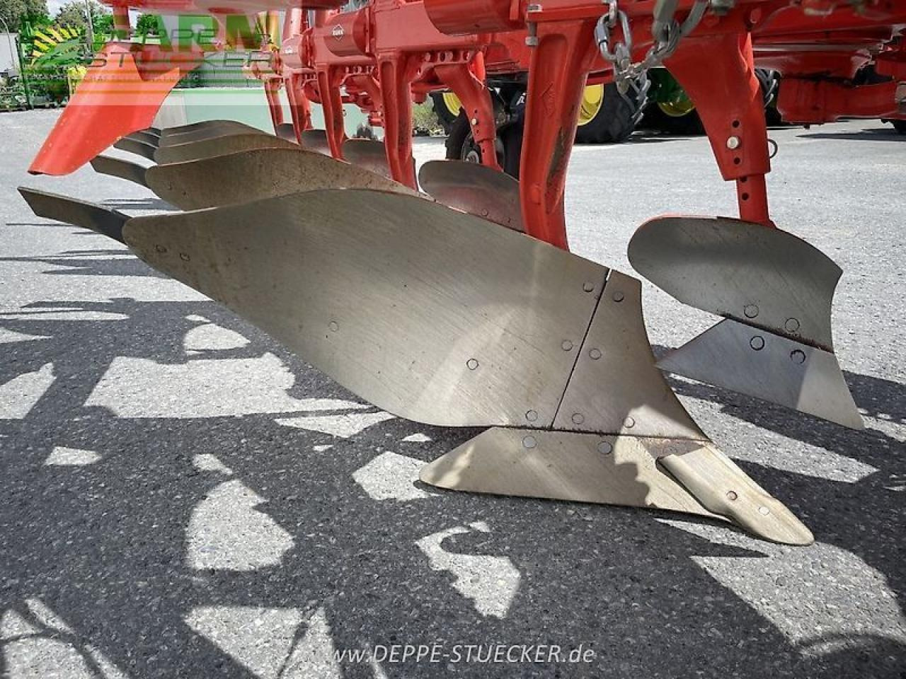 Kuhn varimaster l5 mit nsh und packerarm, - Charrue: photos 2 Kuhn varimaster l5 mit nsh und packerarm, - Charrue: photos 2