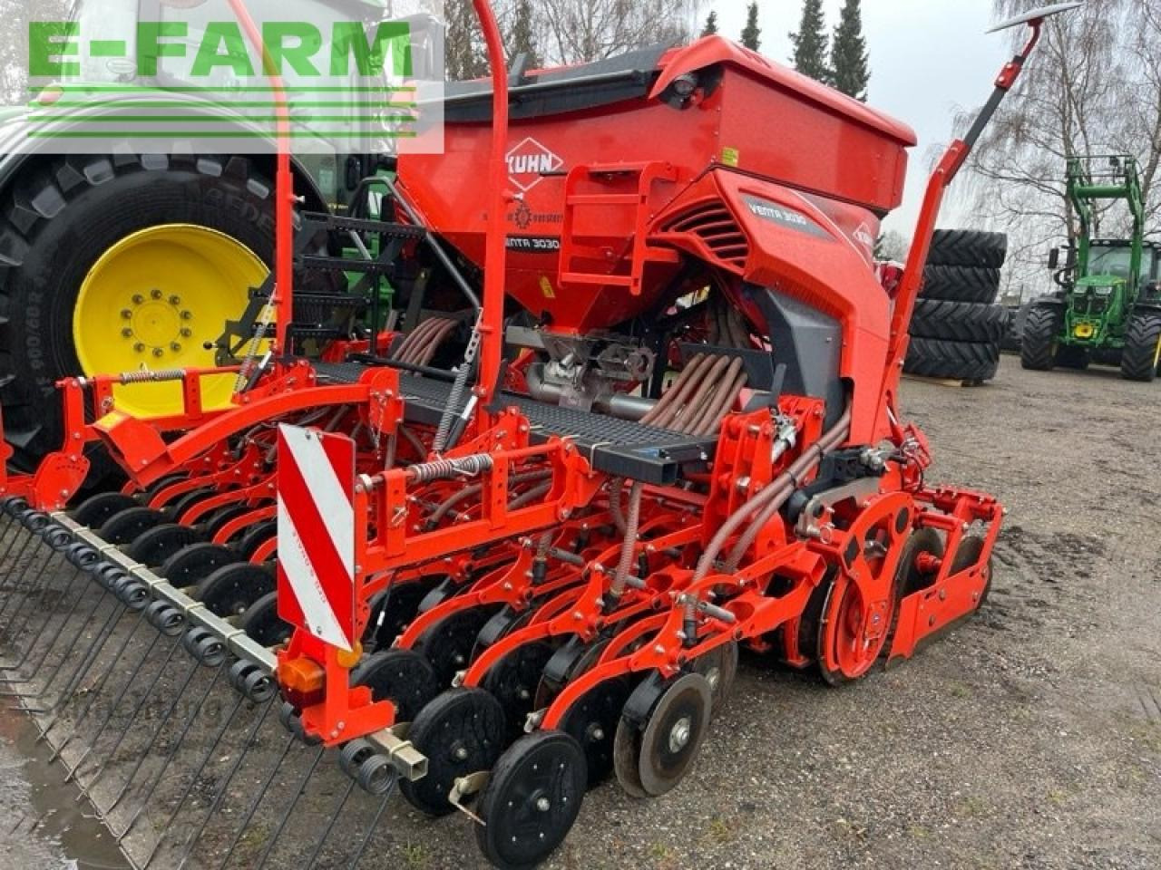 Kuhn venta 3030-20 isobus - Combiné de semis: photos 4 Kuhn venta 3030-20 isobus - Combiné de semis: photos 4
