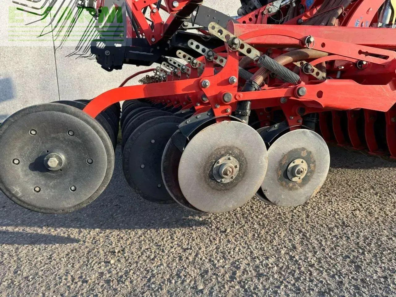 Kuhn venta lc 400 - Semoir: photos 4 Kuhn venta lc 400 - Semoir: photos 4