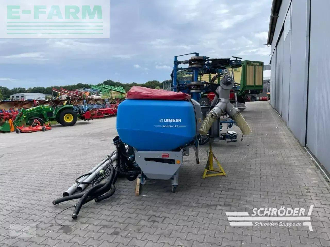 Lemken azurit 9/8.75 k d + solitair 23/1900 - Semoir monograine: photos 4 Lemken azurit 9/8.75 k d + solitair 23/1900 - Semoir monograine: photos 4