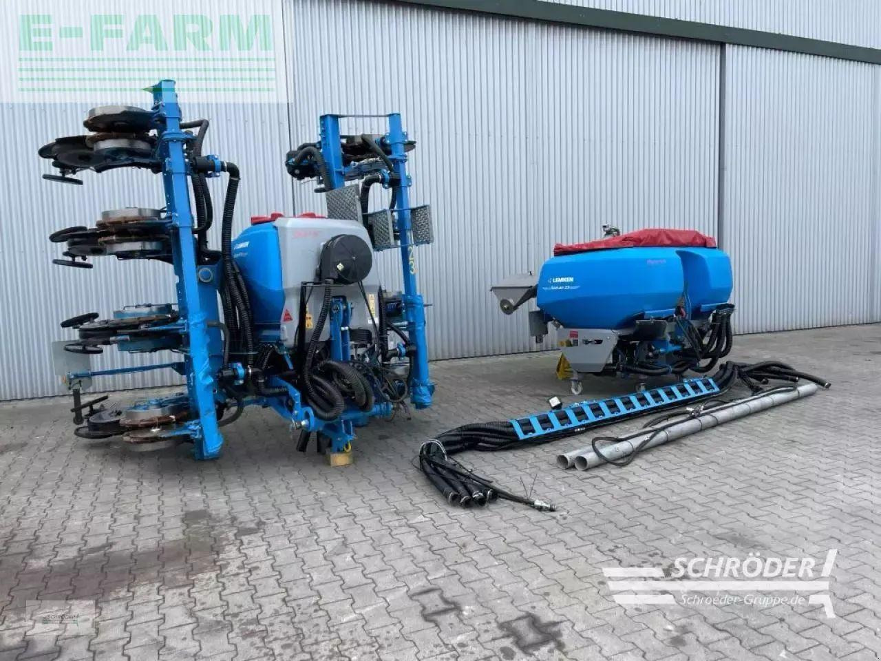 Lemken azurit 9/8.75 k d + solitair 23/1900 - Semoir monograine: photos 1 Lemken azurit 9/8.75 k d + solitair 23/1900 - Semoir monograine: photos 1
