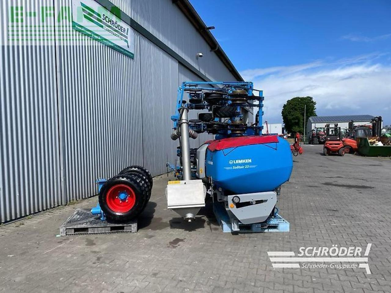 Lemken azurit 9/8.75 k d + solitair 23/1900 - Semoir monograine: photos 3 Lemken azurit 9/8.75 k d + solitair 23/1900 - Semoir monograine: photos 3