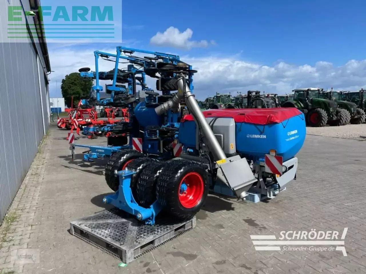 Lemken azurit 9/8.75 k d + solitair 23/1900 - Semoir monograine: photos 4 Lemken azurit 9/8.75 k d + solitair 23/1900 - Semoir monograine: photos 4