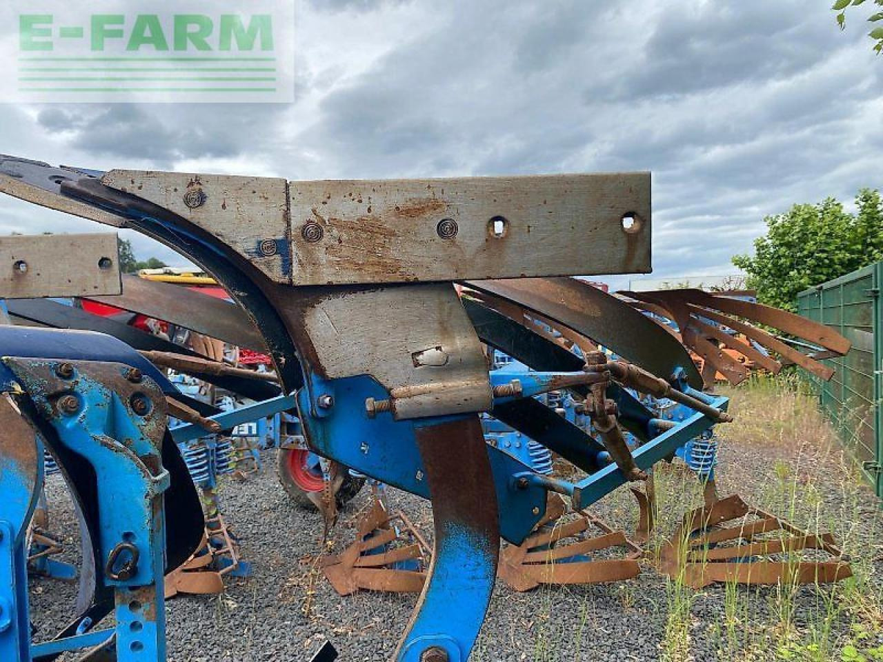 Lemken juwel 8 m100 vario - Charrue: photos 3 Lemken juwel 8 m100 vario - Charrue: photos 3