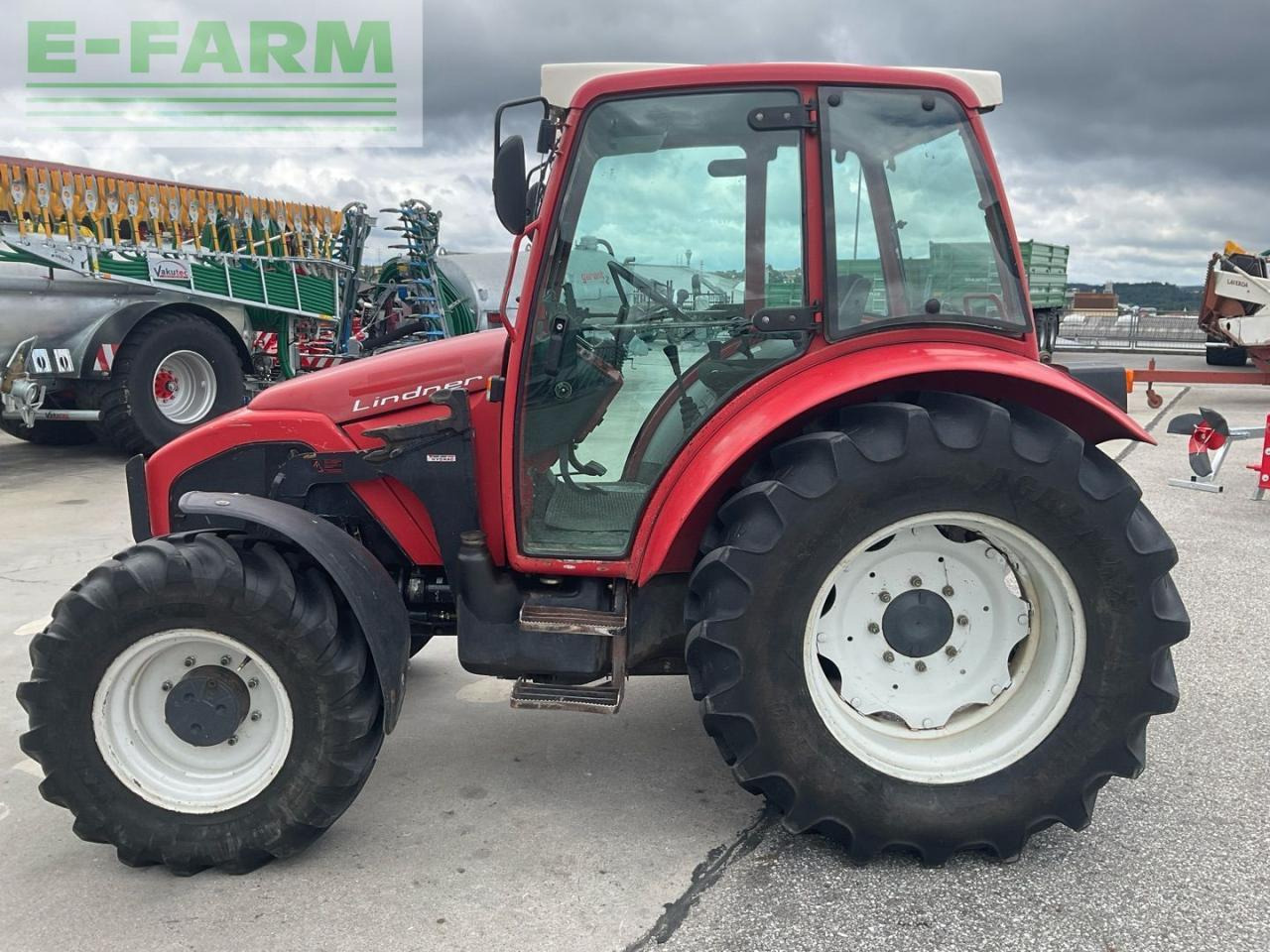 Lindner Geotrac 70 - Tracteur agricole: photos 2 Lindner Geotrac 70 - Tracteur agricole: photos 2