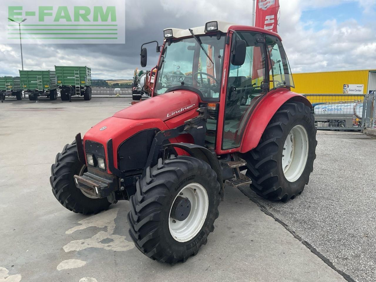 Lindner Geotrac 70 - Tracteur agricole: photos 1 Lindner Geotrac 70 - Tracteur agricole: photos 1