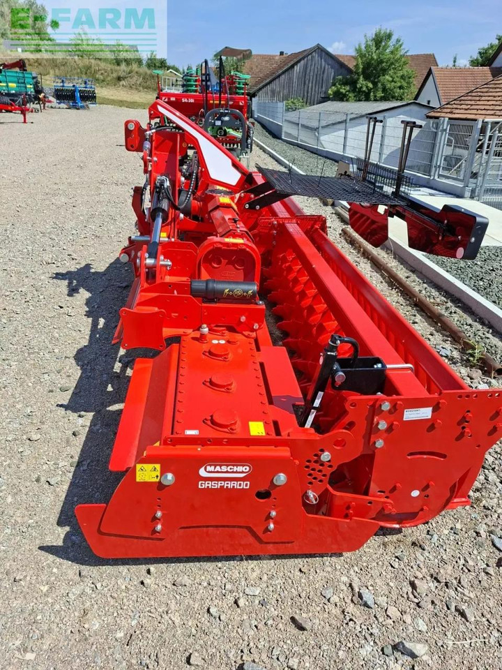 Maschio gabbiano 5000 - Outils du sol: photos 2 Maschio gabbiano 5000 - Outils du sol: photos 2