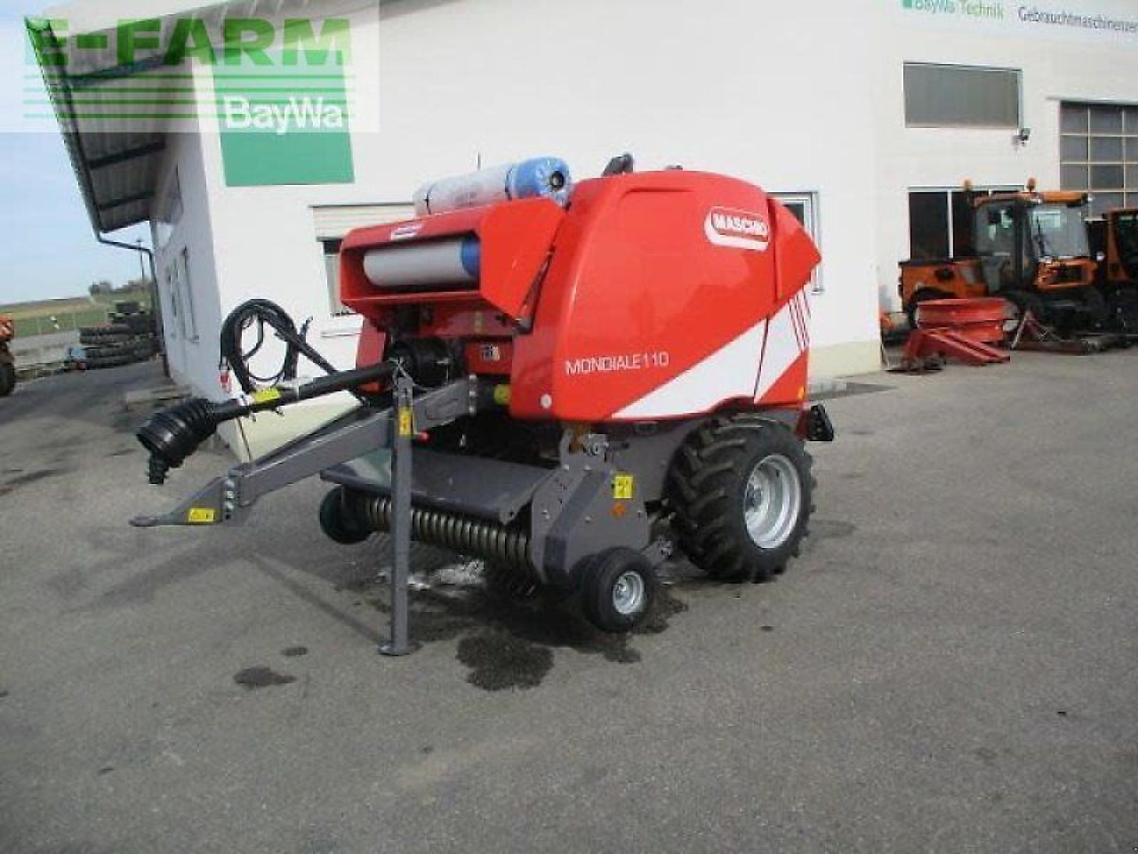 Maschio mondiale 110 topcut alpin - Presse à balles cubiques: photos 1 Maschio mondiale 110 topcut alpin - Presse à balles cubiques: photos 1