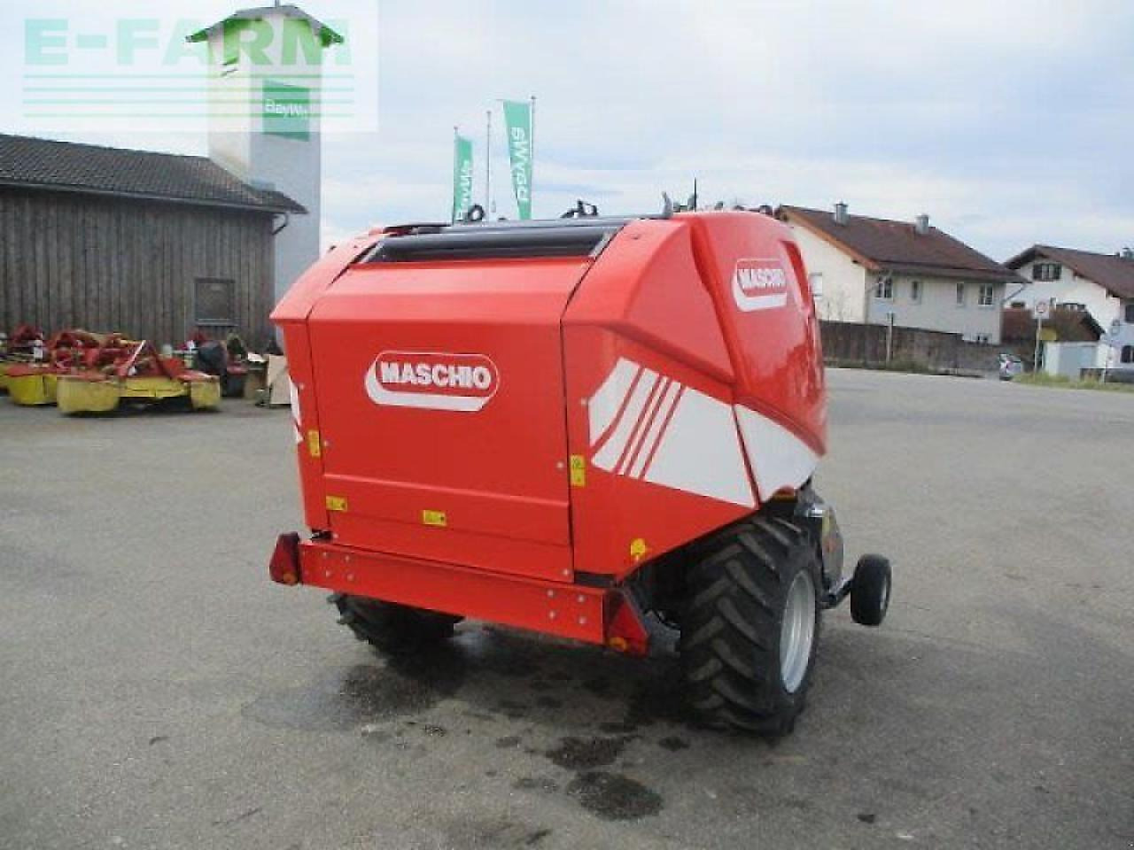 Maschio mondiale 110 topcut alpin - Presse à balles cubiques: photos 3 Maschio mondiale 110 topcut alpin - Presse à balles cubiques: photos 3
