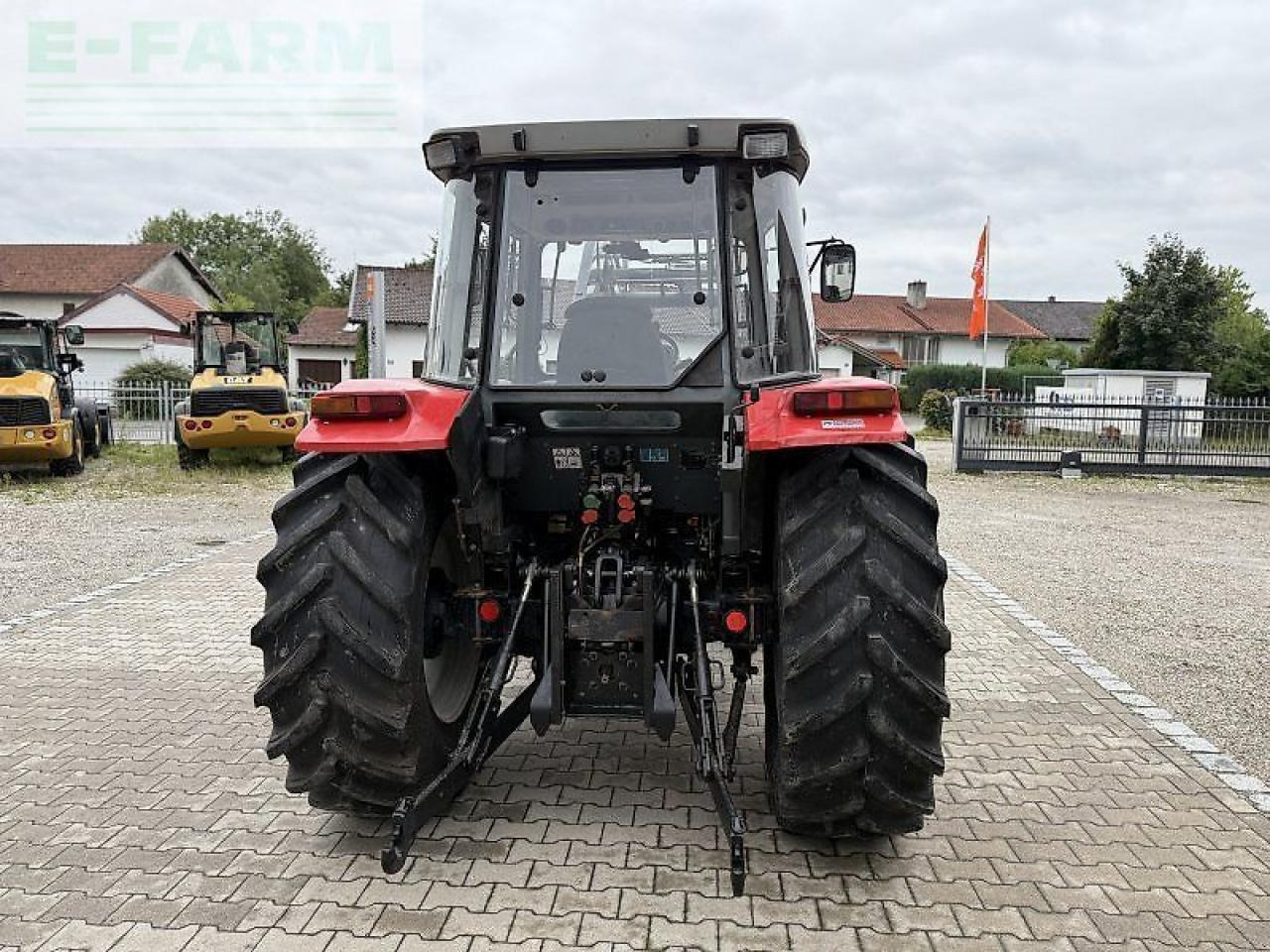 Tracteur agricole Massey Ferguson 4345: photos 10