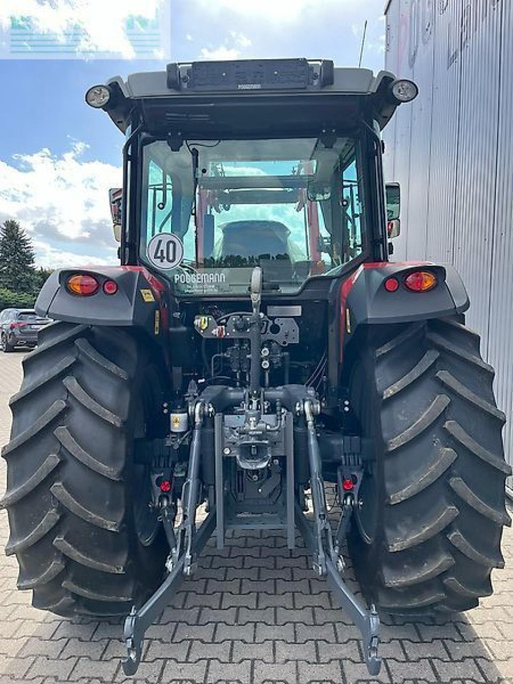 Massey Ferguson 5711m - Tracteur agricole: photos 2 Massey Ferguson 5711m - Tracteur agricole: photos 2
