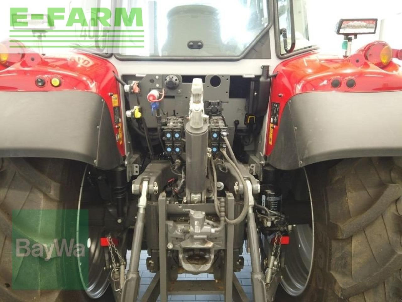 Tracteur agricole Massey Ferguson 5s.145 dyna-6 exclusive Exclusive: photos 7