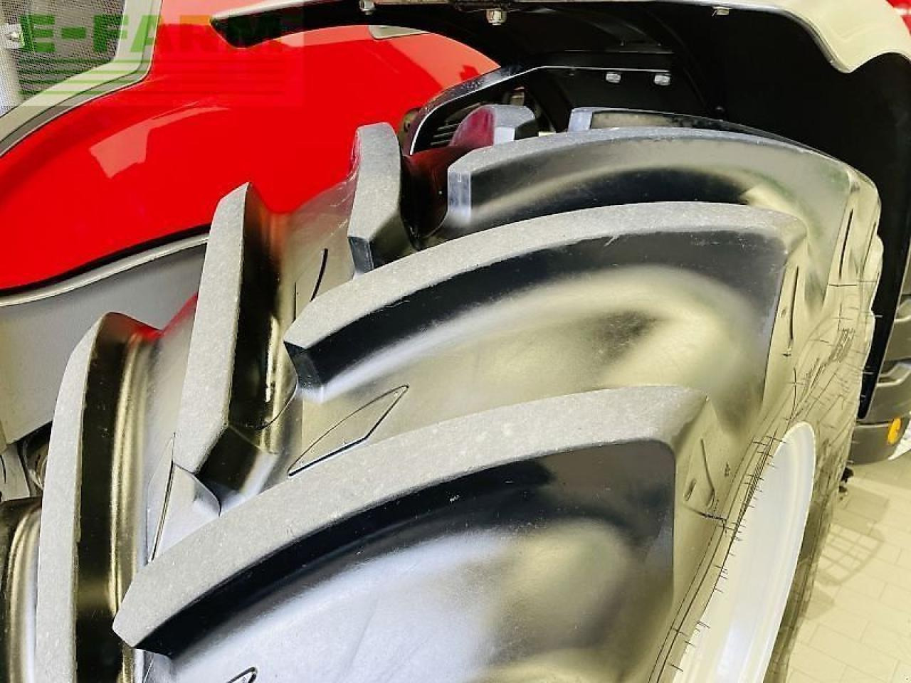 Tracteur agricole Massey Ferguson 6s.180 dyna-vt exclusive Exclusive: photos 13 Tracteur agricole Massey Ferguson 6s.180 dyna-vt exclusive Exclusive: photos 13