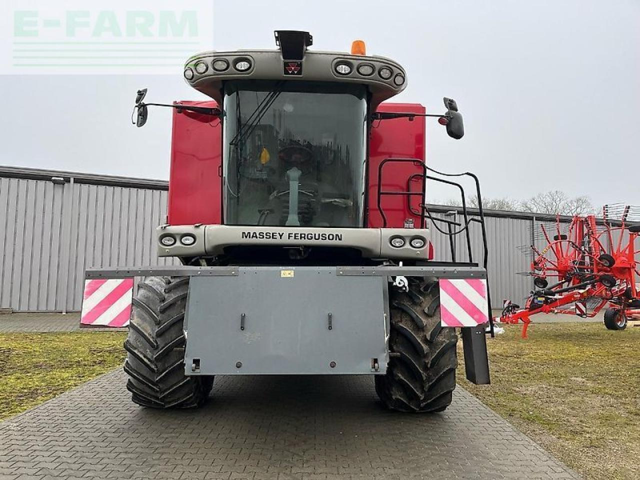Massey Ferguson 9280 - Moissonneuse-batteuse: photos 4 Massey Ferguson 9280 - Moissonneuse-batteuse: photos 4