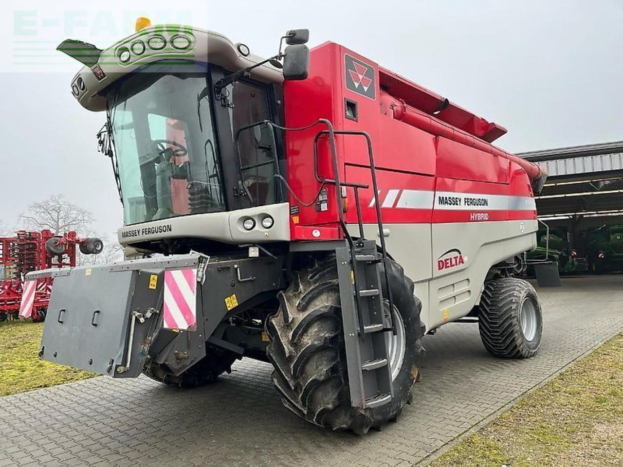 Massey Ferguson 9280 - Moissonneuse-batteuse: photos 2 Massey Ferguson 9280 - Moissonneuse-batteuse: photos 2