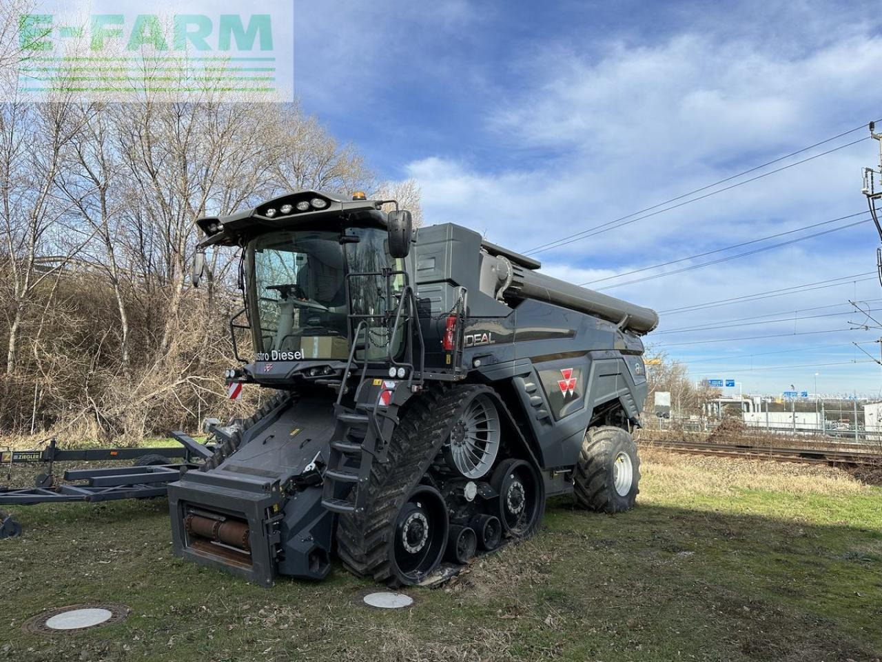Massey Ferguson ideal 8t - Moissonneuse-batteuse: photos 2 Massey Ferguson ideal 8t - Moissonneuse-batteuse: photos 2