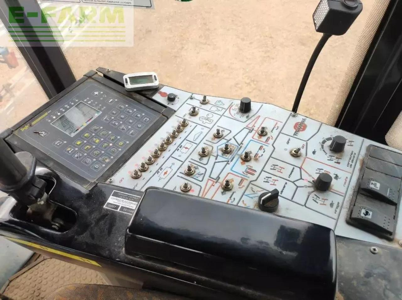 Pulvérisateur traîné Matrot hellios ii m24: photos 7 Pulvérisateur traîné Matrot hellios ii m24: photos 7