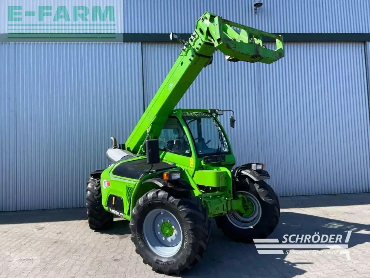 Merlo tf 38.10 cs - 156 - Chariot télescopique: photos 1 Merlo tf 38.10 cs - 156 - Chariot télescopique: photos 1