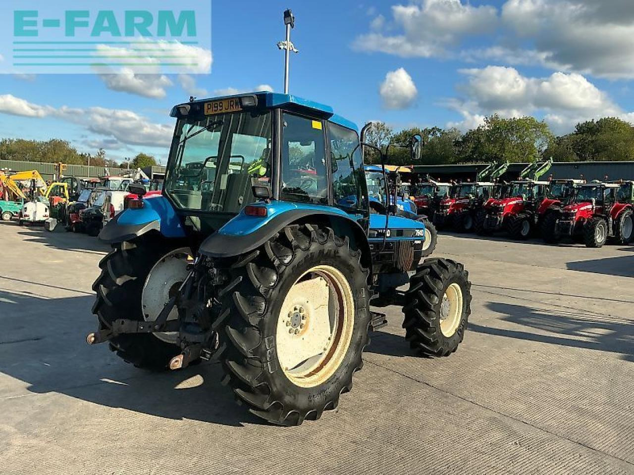 New Holland 7840 sle tractor (st24087) - Tracteur agricole: photos 2 New Holland 7840 sle tractor (st24087) - Tracteur agricole: photos 2