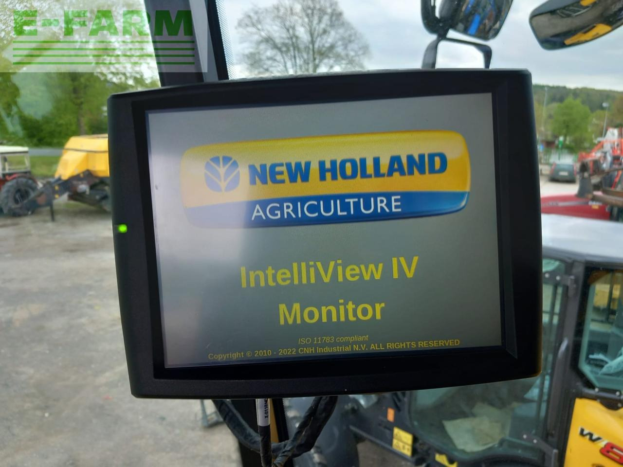 New Holland CH 7.70 - Moissonneuse-batteuse: photos 4 New Holland CH 7.70 - Moissonneuse-batteuse: photos 4