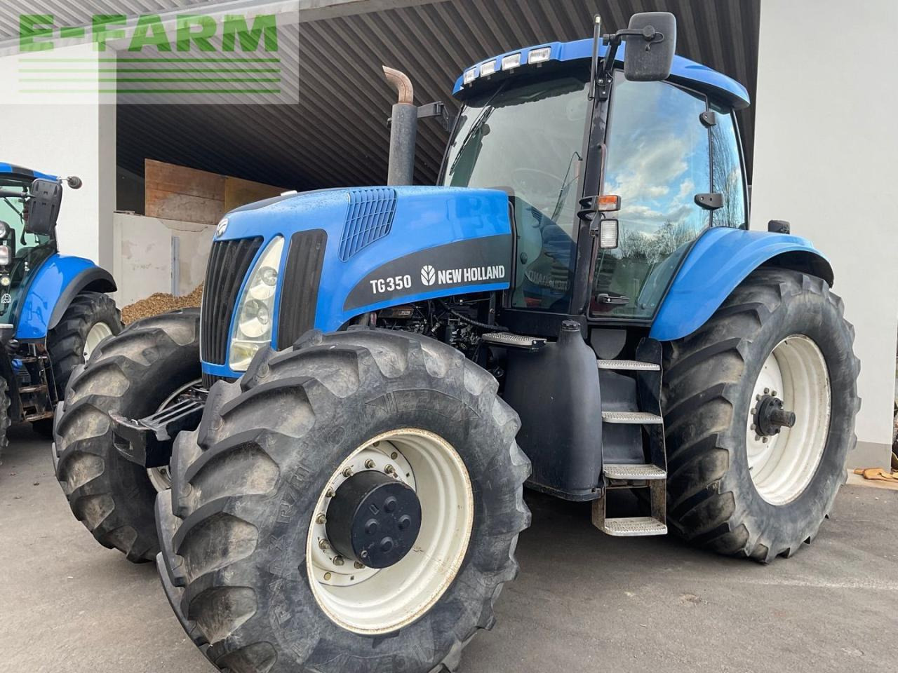 New Holland TG 285 - Tracteur agricole: photos 1 New Holland TG 285 - Tracteur agricole: photos 1