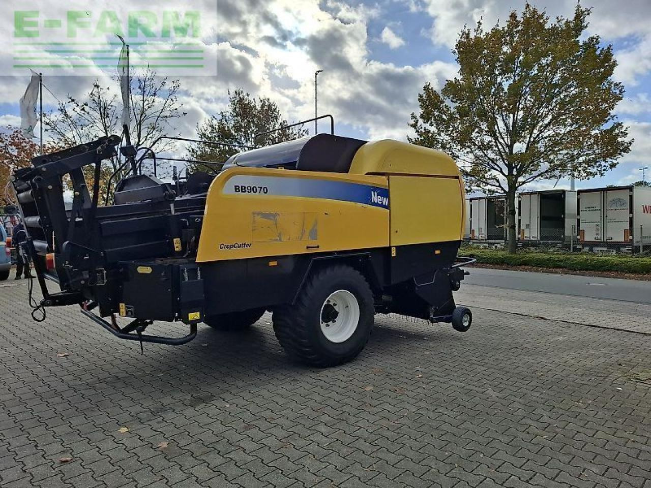 Presse à balles cubiques New Holland bb 9070: photos 7