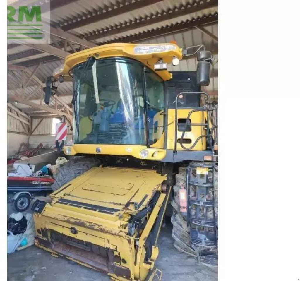 New Holland cr9070 - Moissonneuse-batteuse: photos 1 New Holland cr9070 - Moissonneuse-batteuse: photos 1