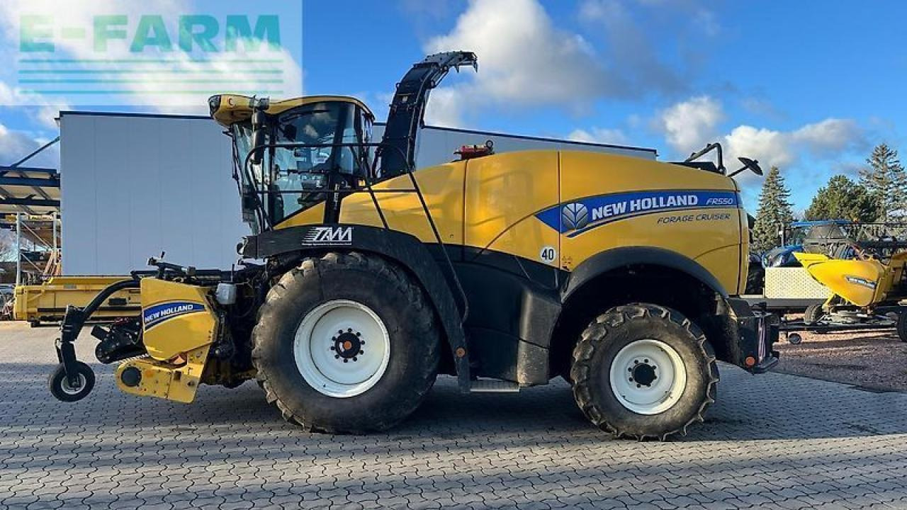 New Holland fr 550 häcksler inkl. pickup und maisgebiss - Ensileuse: photos 4 New Holland fr 550 häcksler inkl. pickup und maisgebiss - Ensileuse: photos 4