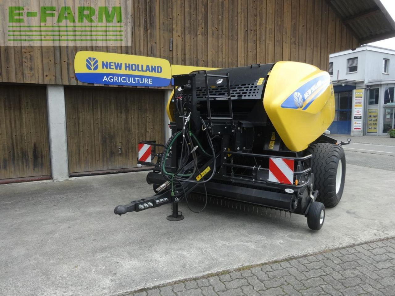 New Holland rb 125 s - Presse à balles cubiques: photos 2 New Holland rb 125 s - Presse à balles cubiques: photos 2