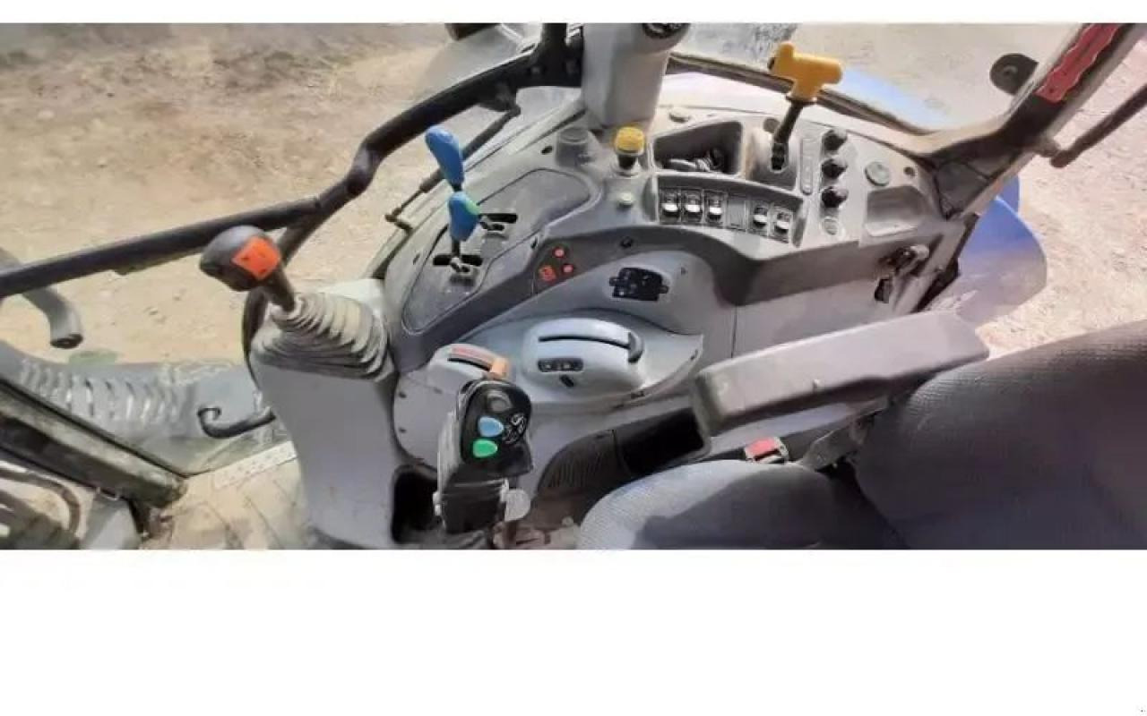 New Holland t5-100ec EC - Tracteur agricole: photos 3 New Holland t5-100ec EC - Tracteur agricole: photos 3