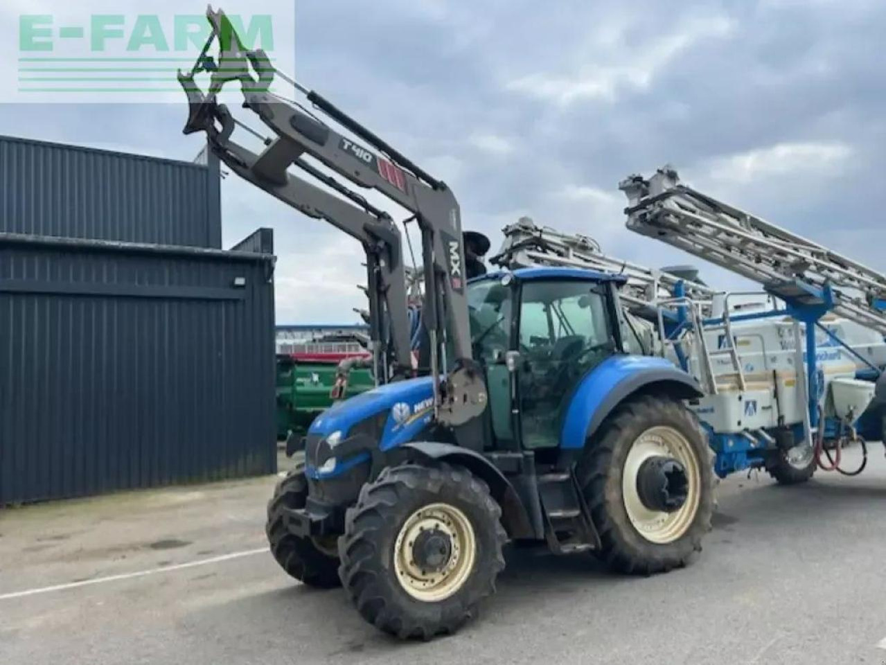 New Holland t5.105 ec EC - Tracteur agricole: photos 1 New Holland t5.105 ec EC - Tracteur agricole: photos 1
