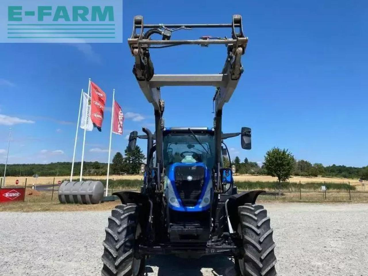 New Holland t6.155 - Tracteur agricole: photos 5 New Holland t6.155 - Tracteur agricole: photos 5