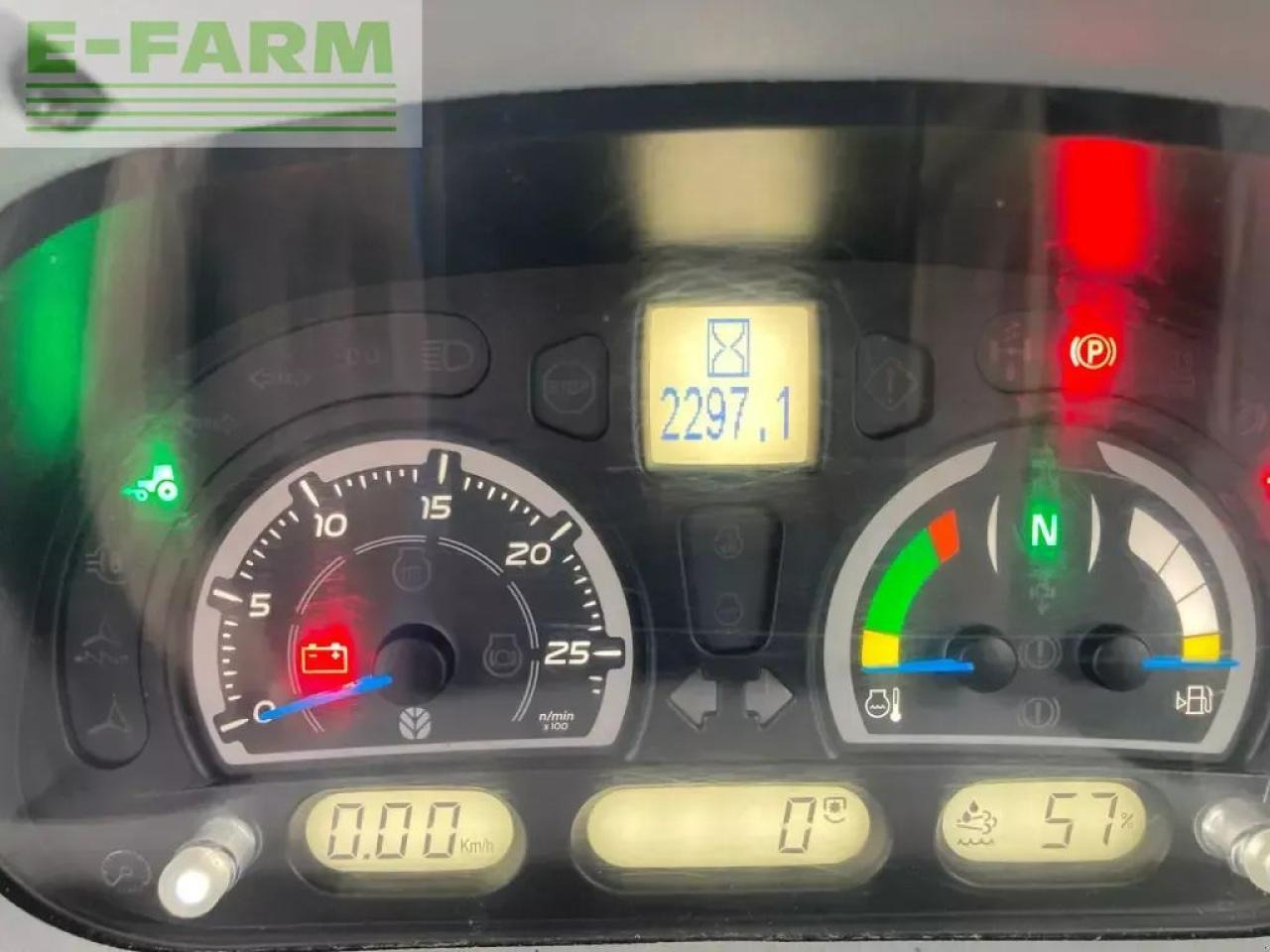 New Holland t6.155 - Tracteur agricole: photos 2 New Holland t6.155 - Tracteur agricole: photos 2