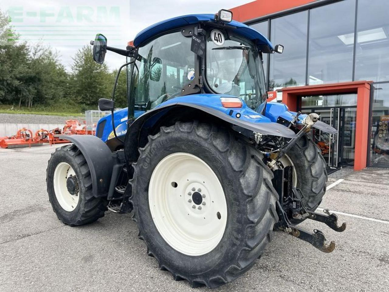 New Holland t6020 delta Delta - Tracteur agricole: photos 4 New Holland t6020 delta Delta - Tracteur agricole: photos 4