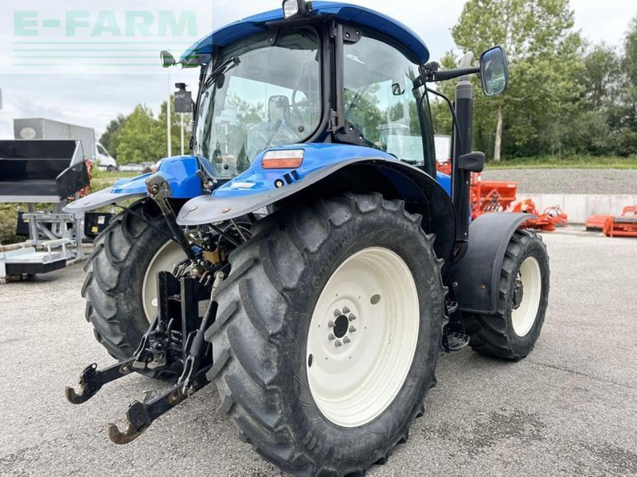 New Holland t6020 delta Delta - Tracteur agricole: photos 3 New Holland t6020 delta Delta - Tracteur agricole: photos 3