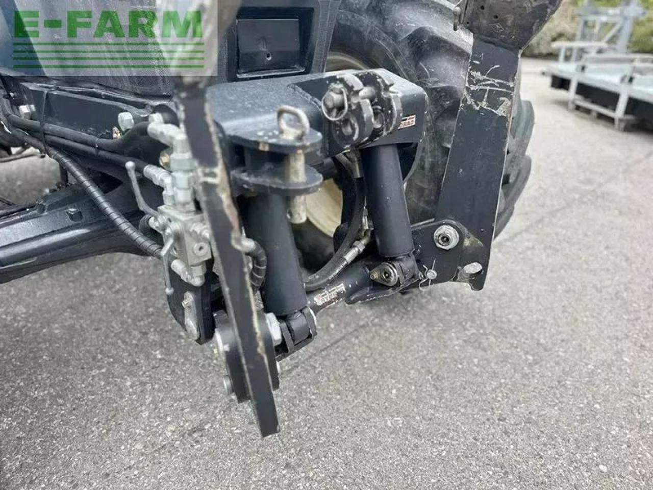 New Holland t6020 elite Elite - Tracteur agricole: photos 5 New Holland t6020 elite Elite - Tracteur agricole: photos 5