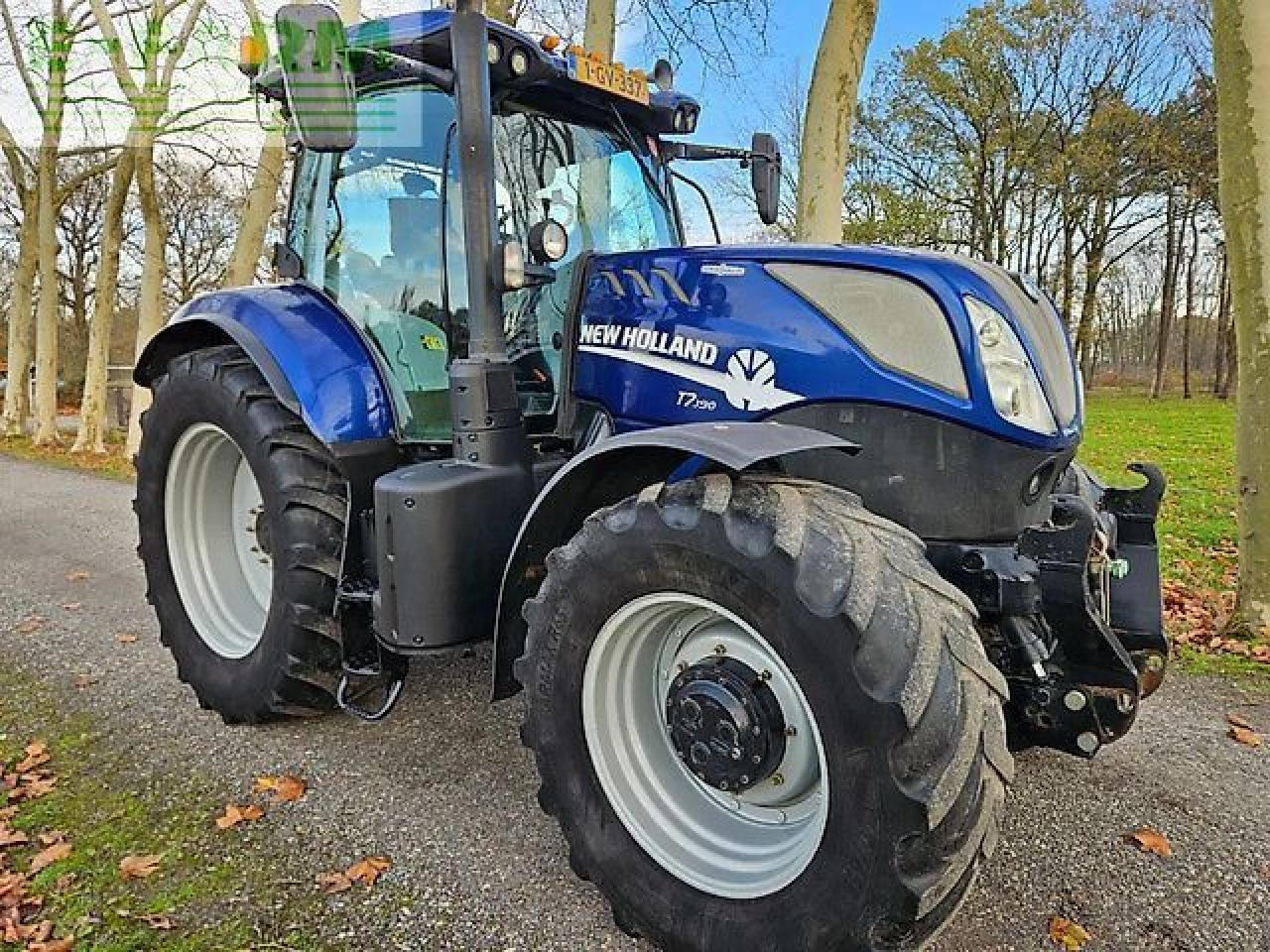 New Holland t7.190 ac ( t7.225 t7.175 t7.165 ) bleu power - Tracteur agricole: photos 5 New Holland t7.190 ac ( t7.225 t7.175 t7.165 ) bleu power - Tracteur agricole: photos 5