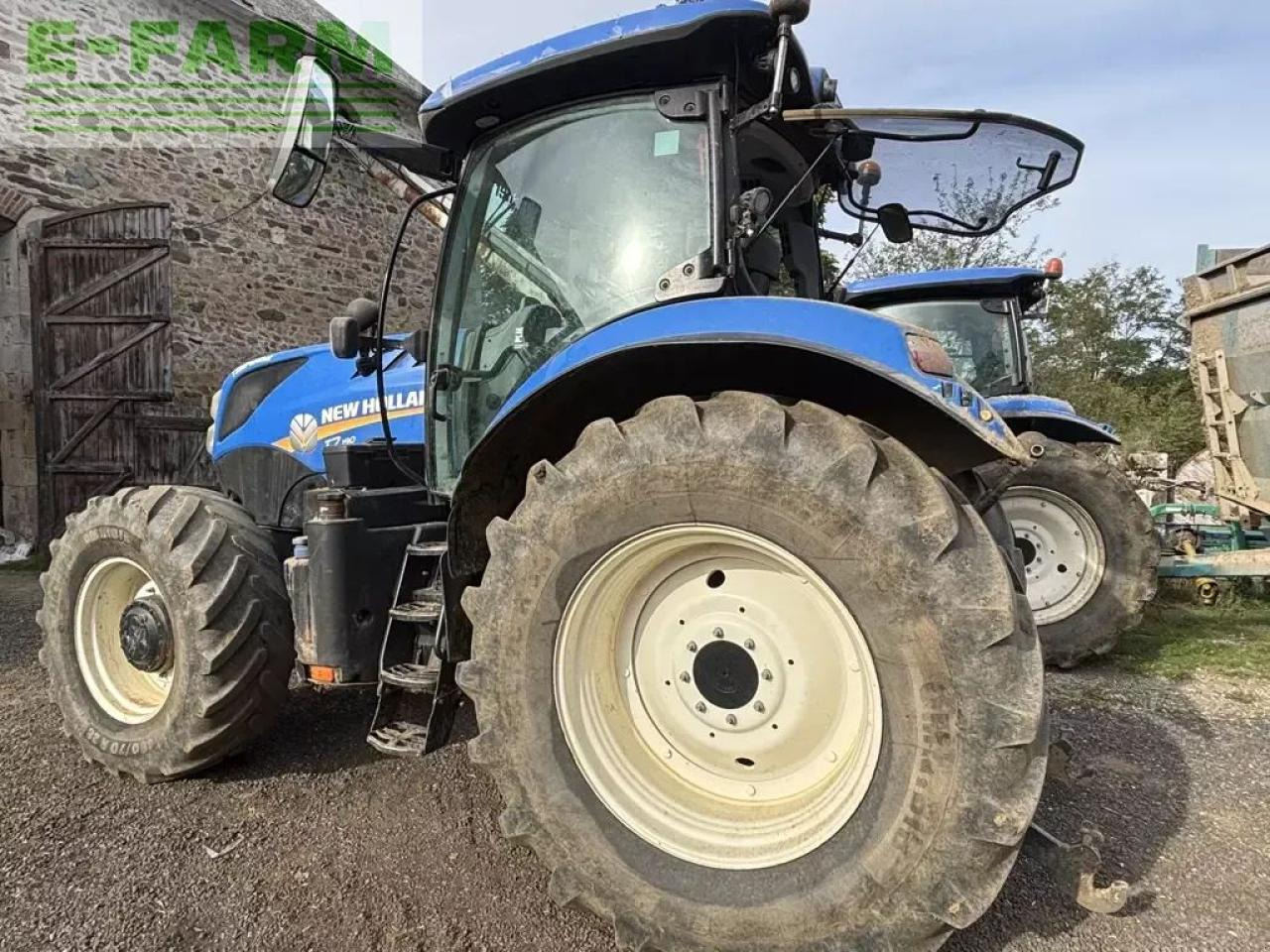 New Holland t7.190 rangecommand - Tracteur agricole: photos 4 New Holland t7.190 rangecommand - Tracteur agricole: photos 4