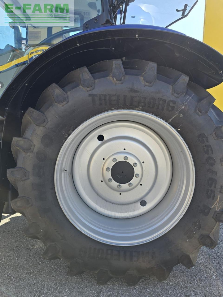 New Holland t7.225 auto command sidewinder ii (stage v) - Tracteur agricole: photos 4 New Holland t7.225 auto command sidewinder ii (stage v) - Tracteur agricole: photos 4