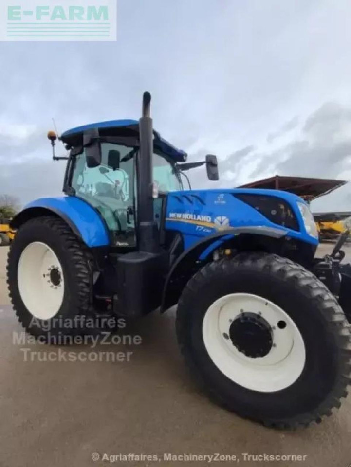 New Holland t7 230 - Tracteur agricole: photos 1 New Holland t7 230 - Tracteur agricole: photos 1