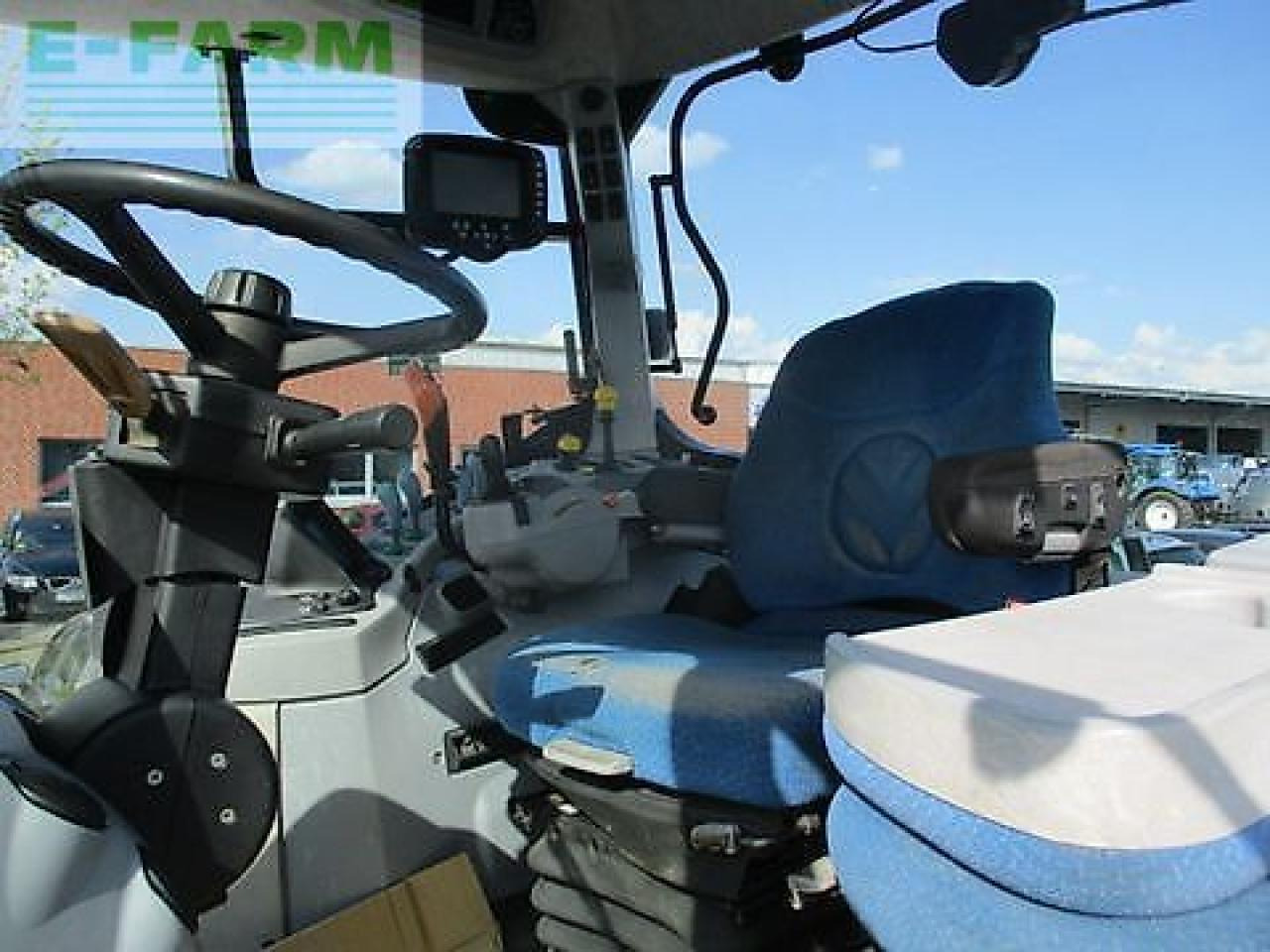 Tracteur agricole New Holland t7050 pc PC: photos 6 Tracteur agricole New Holland t7050 pc PC: photos 6
