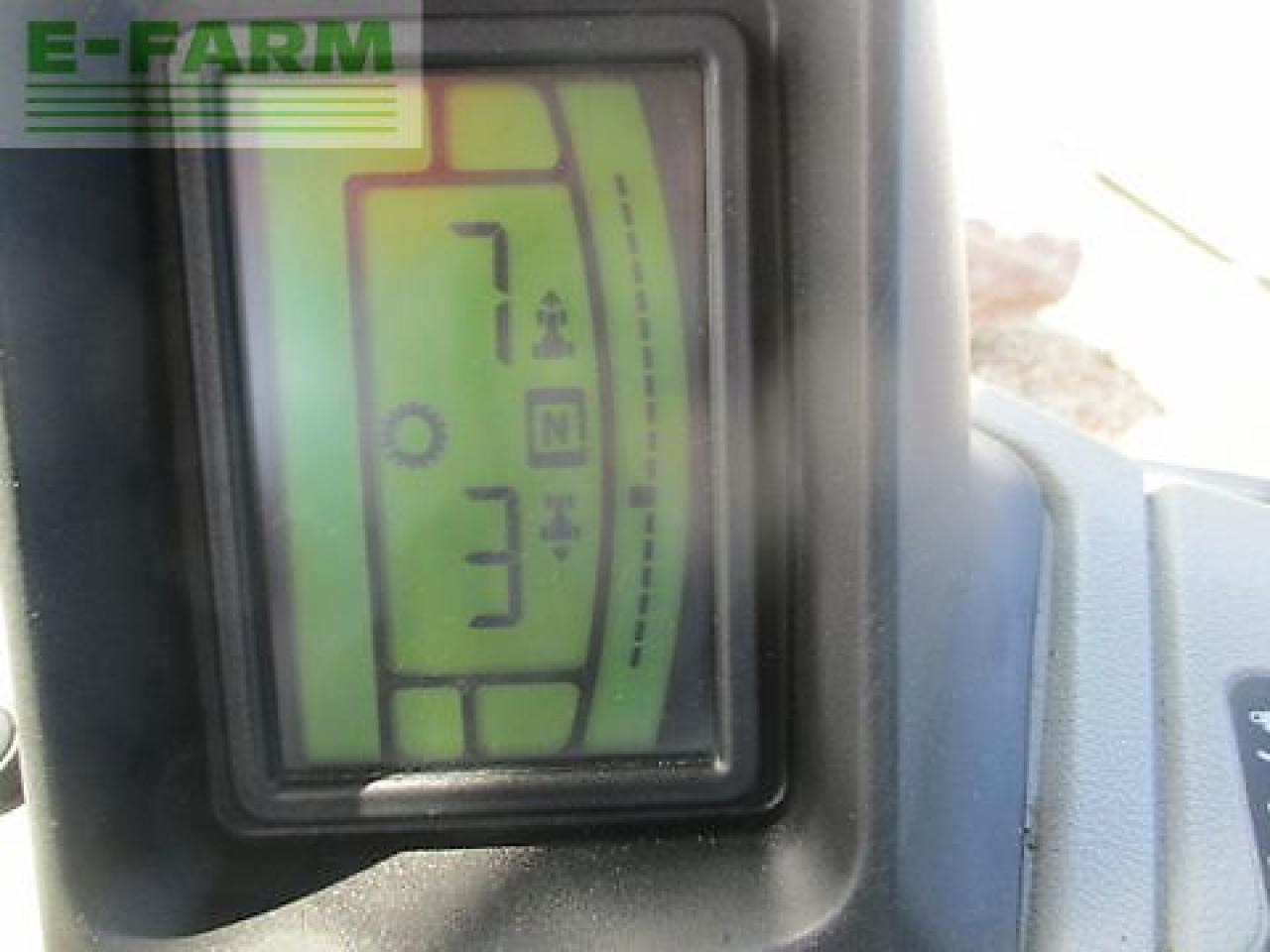 Tracteur agricole New Holland t7050 pc PC: photos 8 Tracteur agricole New Holland t7050 pc PC: photos 8