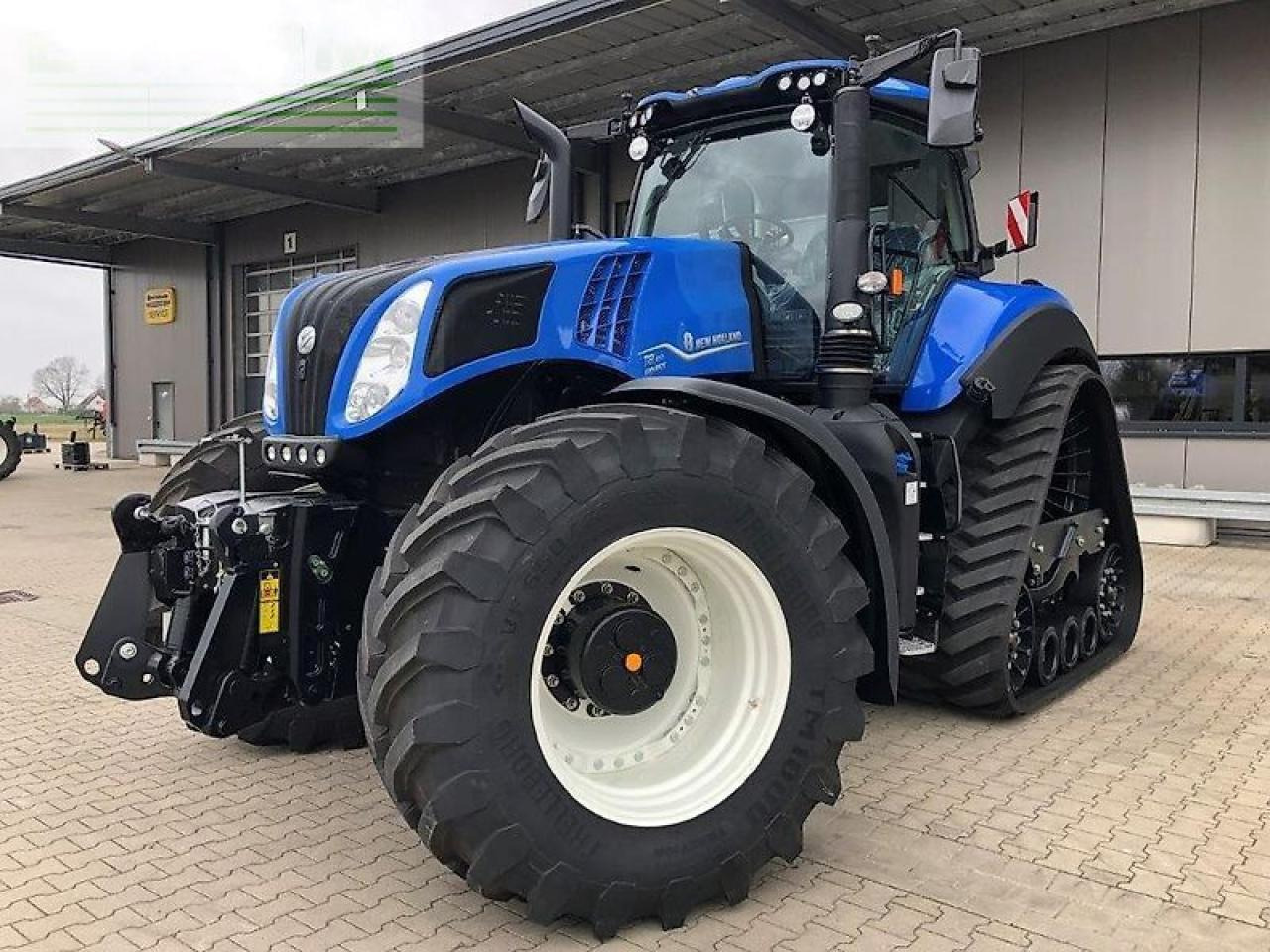New Holland t8.410 plmi ultracommand track - Tracteur agricole: photos 4 New Holland t8.410 plmi ultracommand track - Tracteur agricole: photos 4
