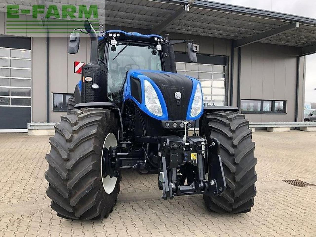 New Holland t8.410 plmi ultracommand track - Tracteur agricole: photos 3 New Holland t8.410 plmi ultracommand track - Tracteur agricole: photos 3